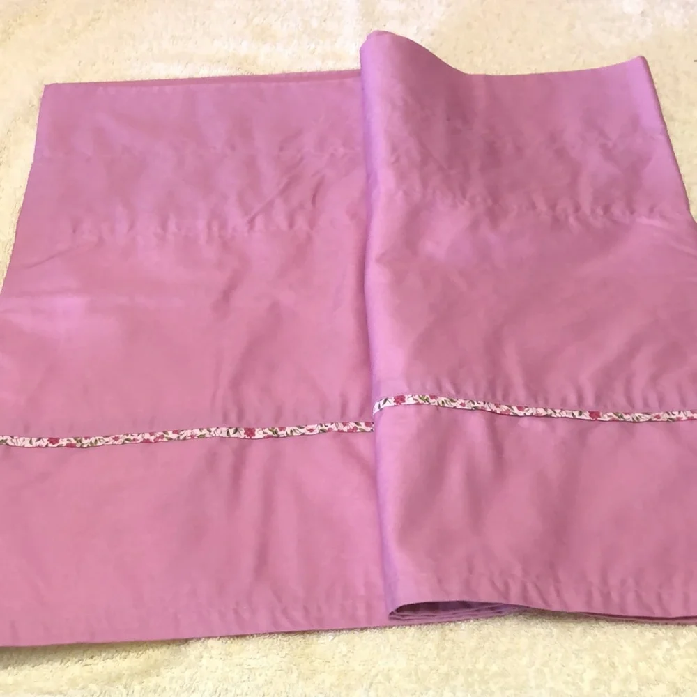 NEW Laura Ashley Lifestyles Peony Pink Blouson Valance 87”x 16” 100% Cotton